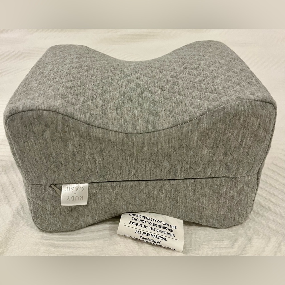 Ruby Cash Gray Quilted Knee Pillow